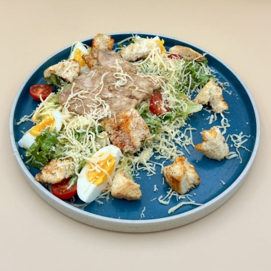Цезарь с курицей