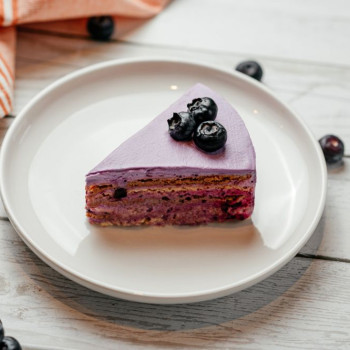 Торт постный смородиновый